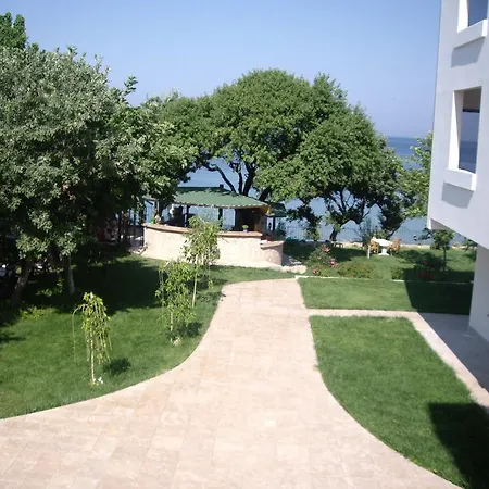 Troas Hotel 3*