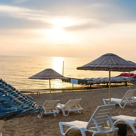 Troas 3* Tavaklı